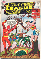 JUSTICE LEAGUE OF AMERICA 9 VG+ (4.5)